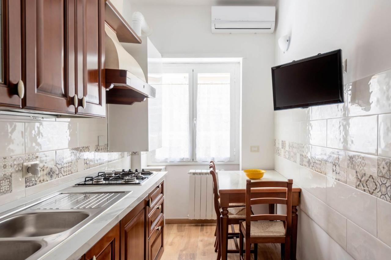 Apartment Nonna Anna Rome Buitenkant foto